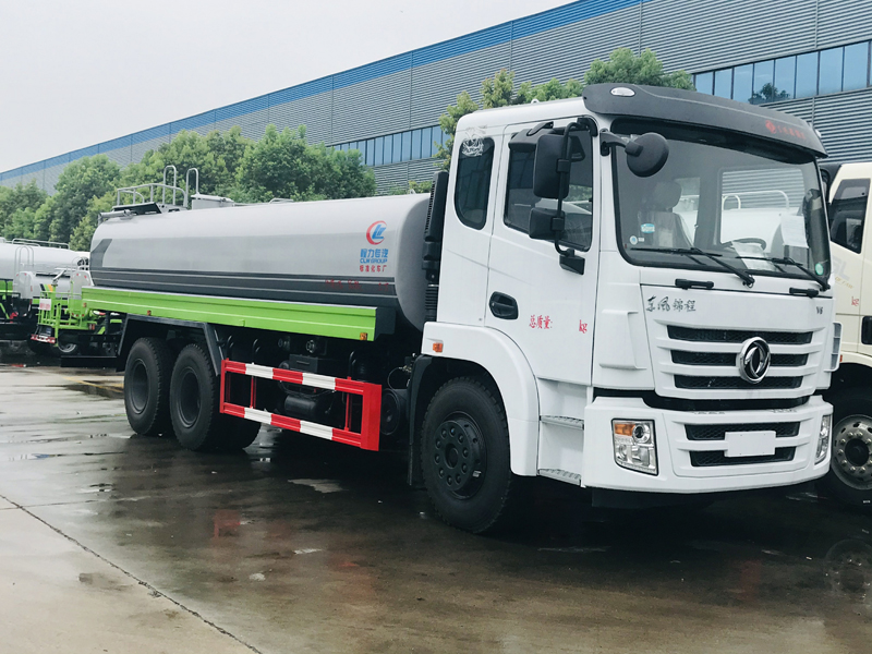 東風錦程18噸灑水車，后八輪灑水車價格
