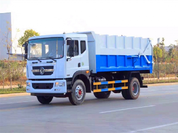 程力威牌CLW5181ZDJ6型壓縮式對(duì)接垃圾車(chē)