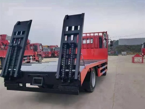 解放大王黃牌平板拖車(chē)