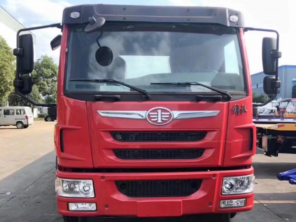 9.6米解放龍V清障車(chē)