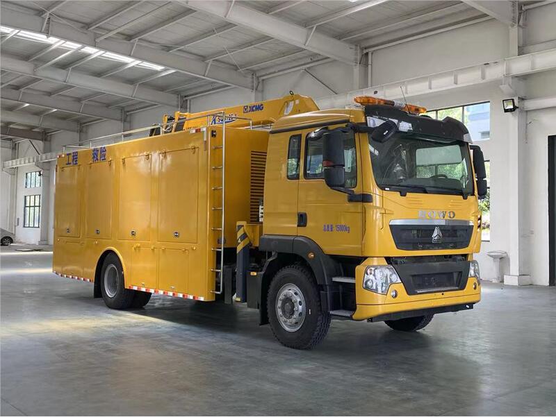 豪沃帶吊救險車